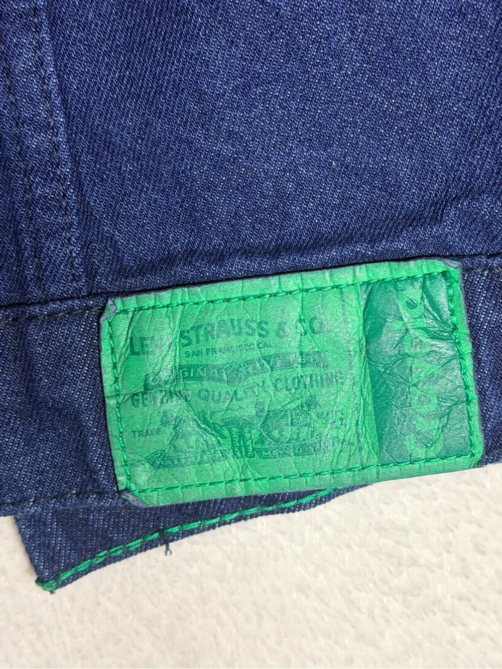 Crayola x Levi's Distressed Denim Trucker Jacket Pink Snap Buttons Size 5-6Y - Picture 5 of 5